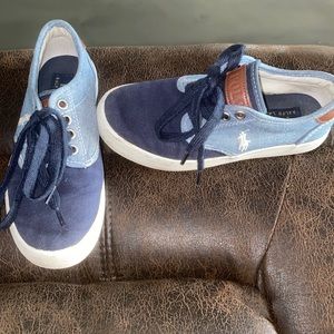 Navy/denim boy polo shoes